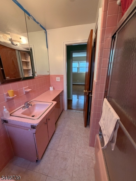 81 Mount Vernon Ave
