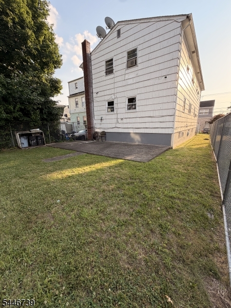 81 Mount Vernon Ave