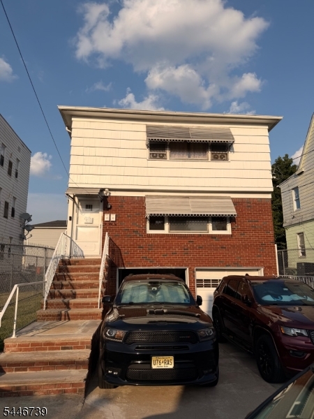 81 Mount Vernon Ave