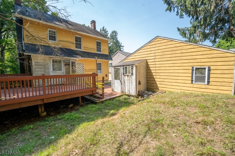 19 New St