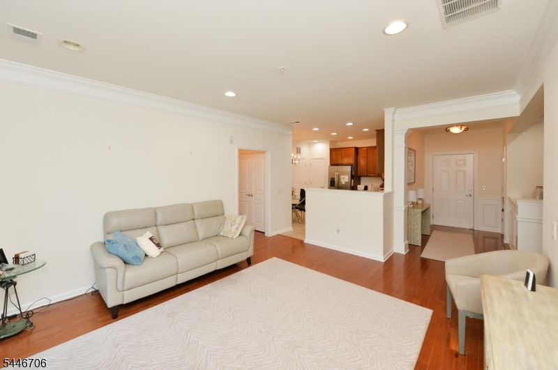 2107 Warrens Way 107