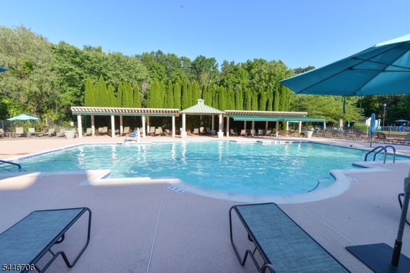 2107 Warrens Way 107