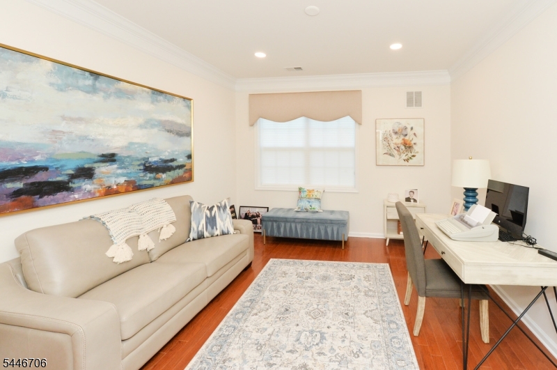 2107 Warrens Way 107