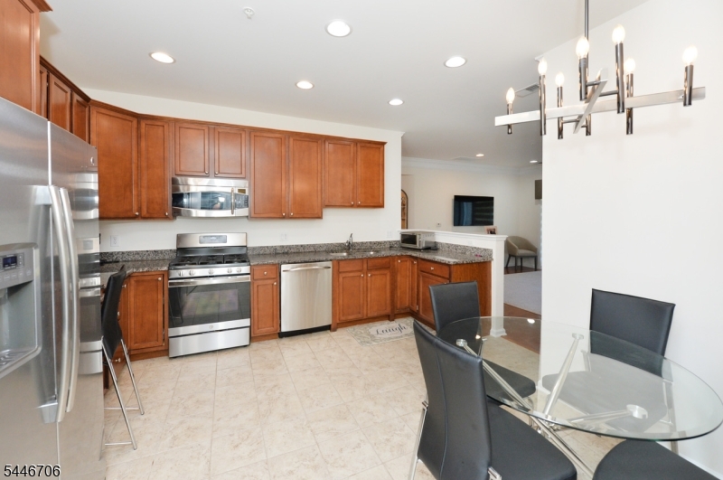 2107 Warrens Way 107