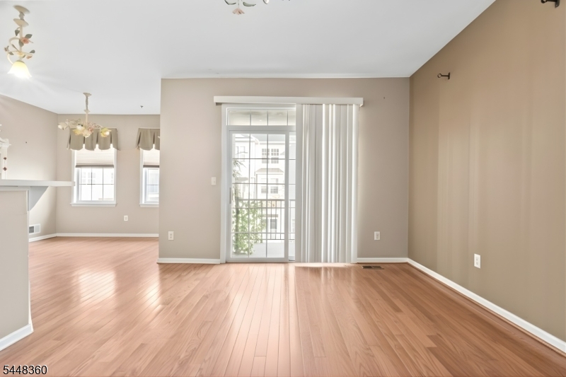 159 George Russell Way