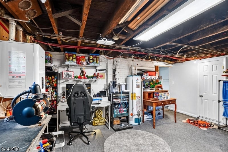 90 7Th St