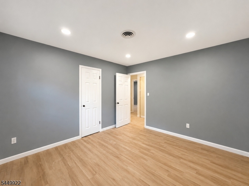 28 Carr St 1