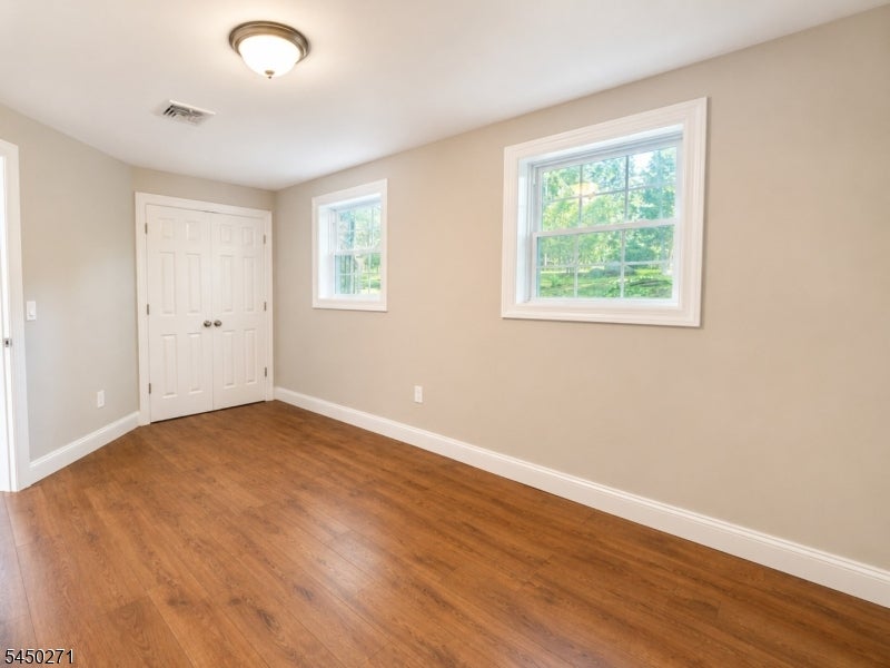 220 Brook Valley Rd