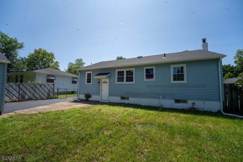 219 Haroldson Pl