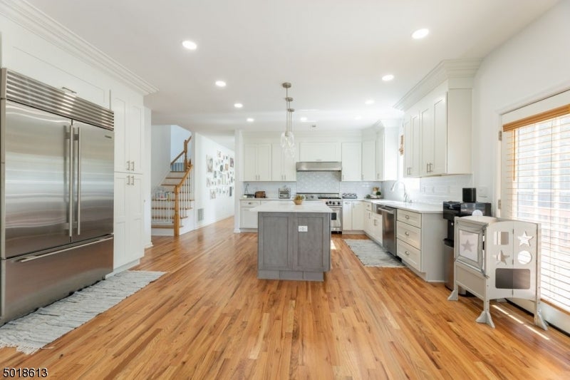 1 Cedar Ct