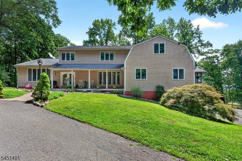 5 Beechwood Rd