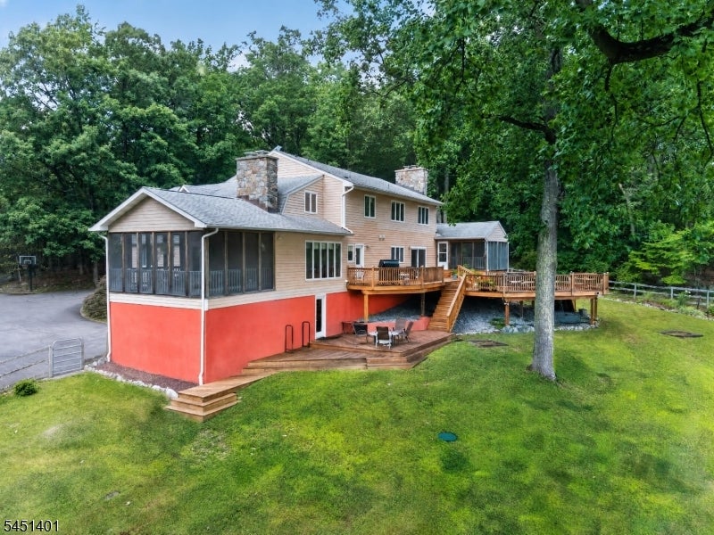 5 Beechwood Rd