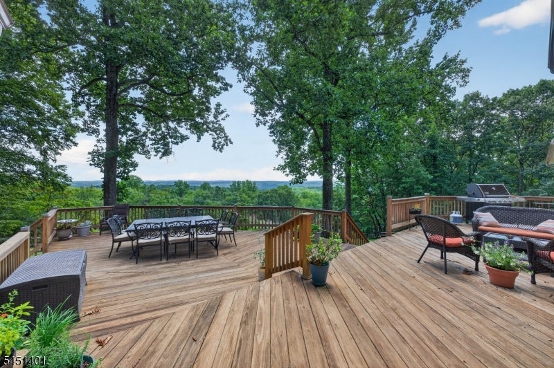 5 Beechwood Rd