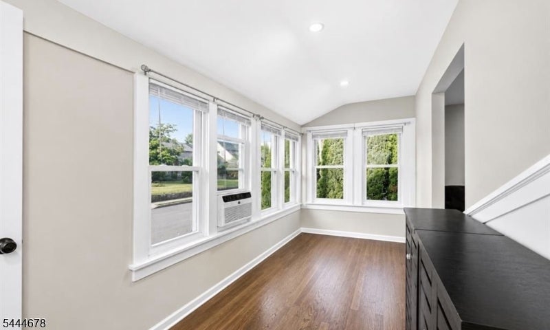 56 Bergen Ave