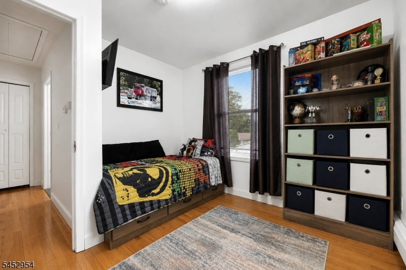 91 Redwood Ave