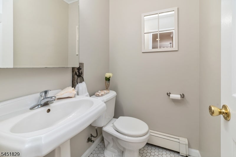 13 Maple Rd