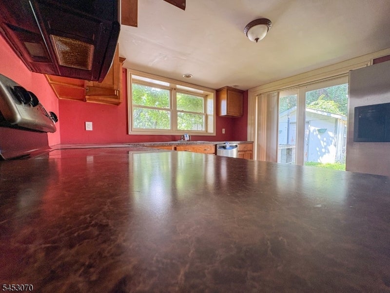101 Winding Hill Rd