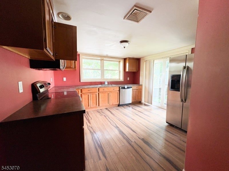 101 Winding Hill Rd