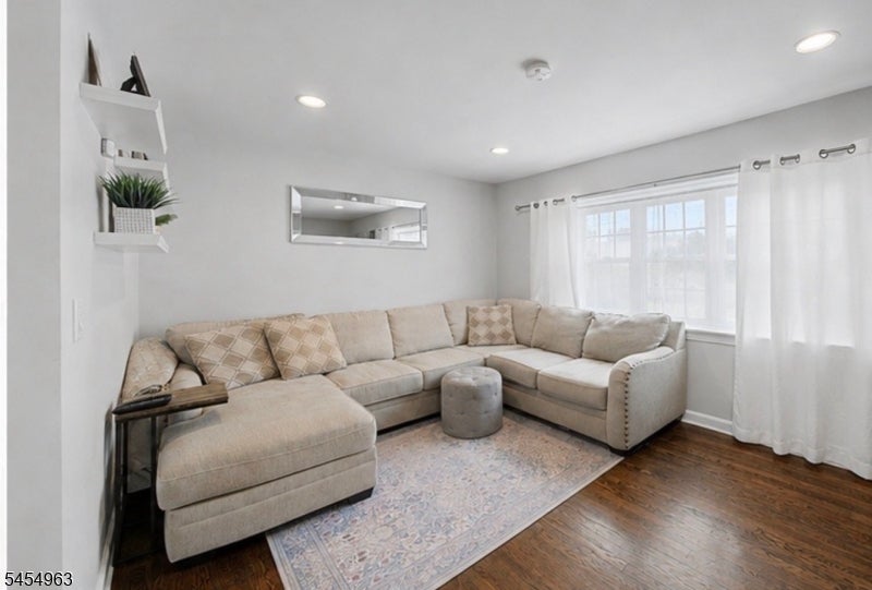 91 Lynwood Rd