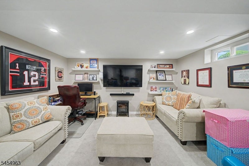 91 Lynwood Rd