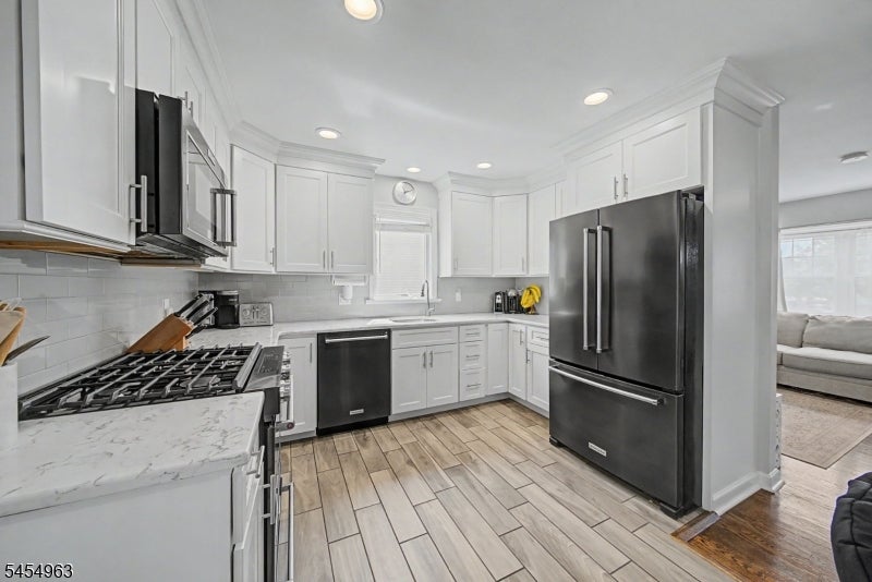 91 Lynwood Rd