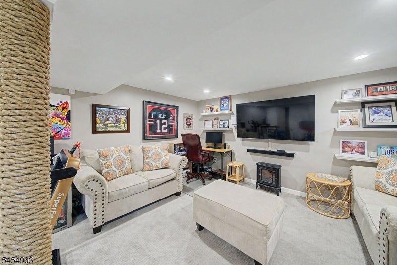 91 Lynwood Rd