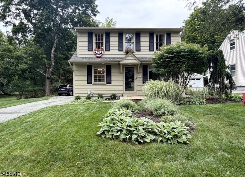 837 Circle