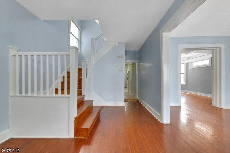 98 N 22Nd St