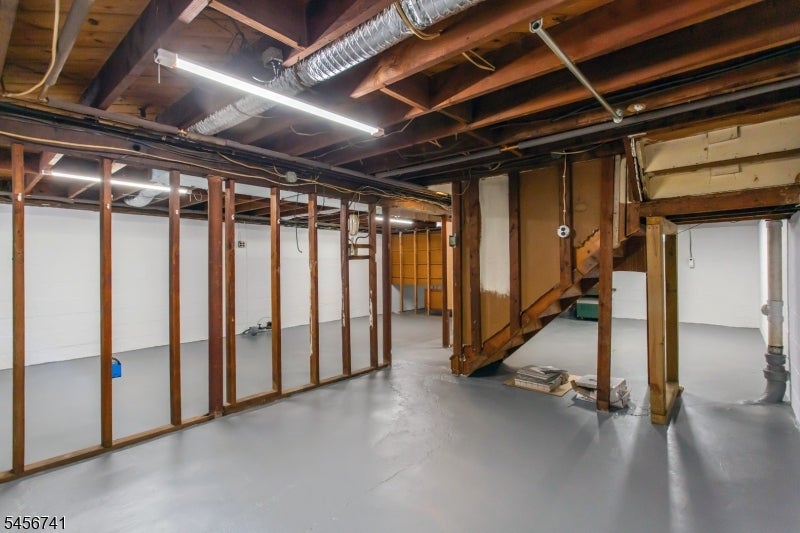 418 President St