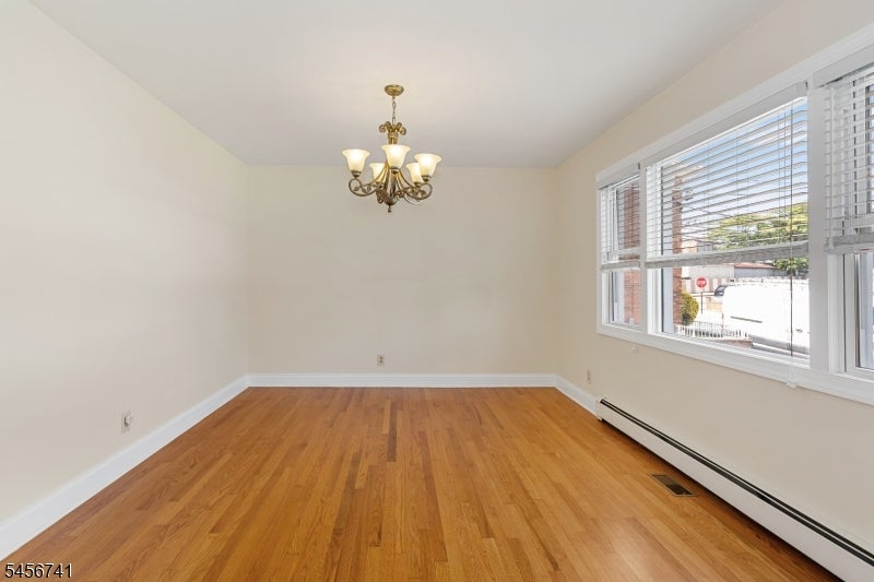 418 President St