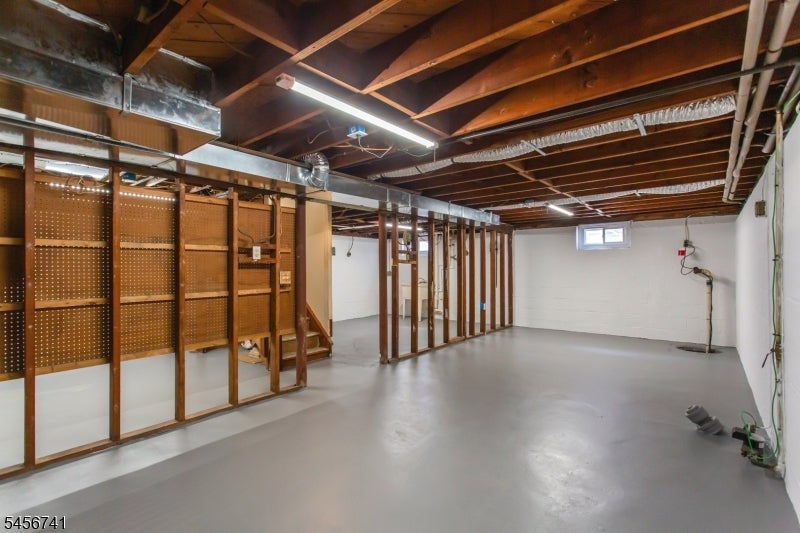 418 President St