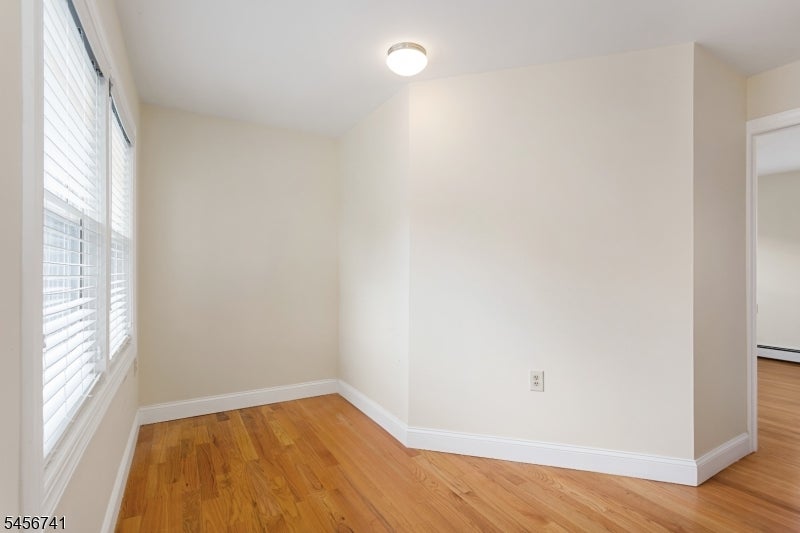 418 President St