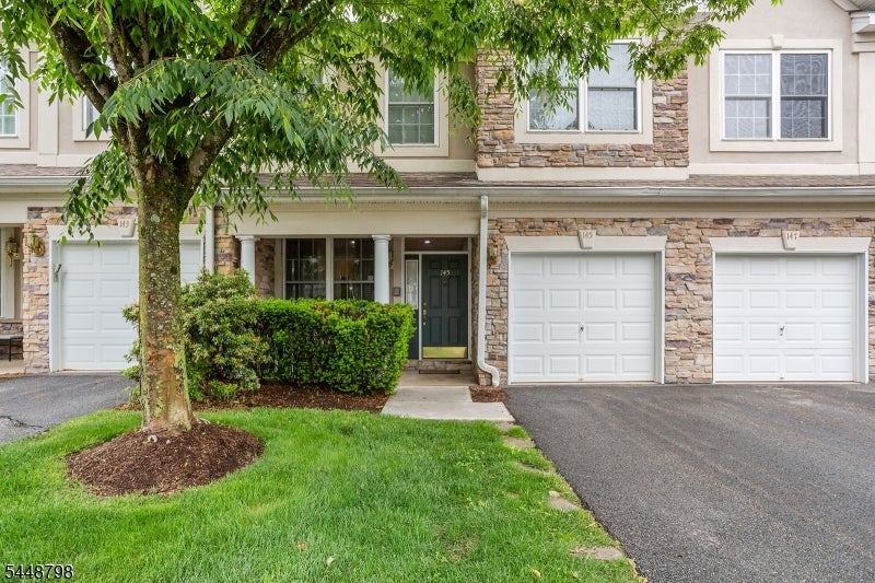 145 Levinberg Ln