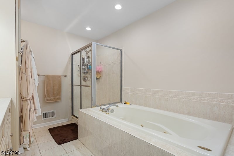 145 Levinberg Ln