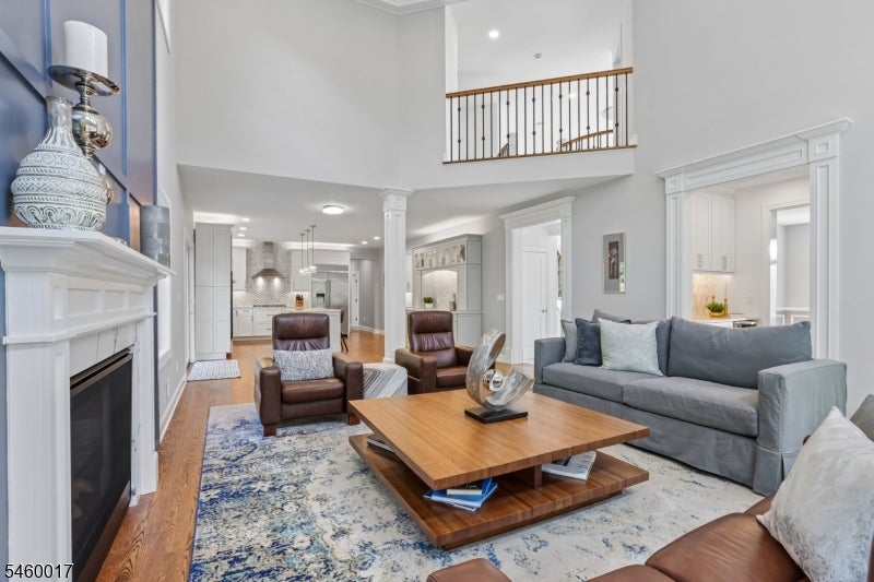 10 Massola Dr