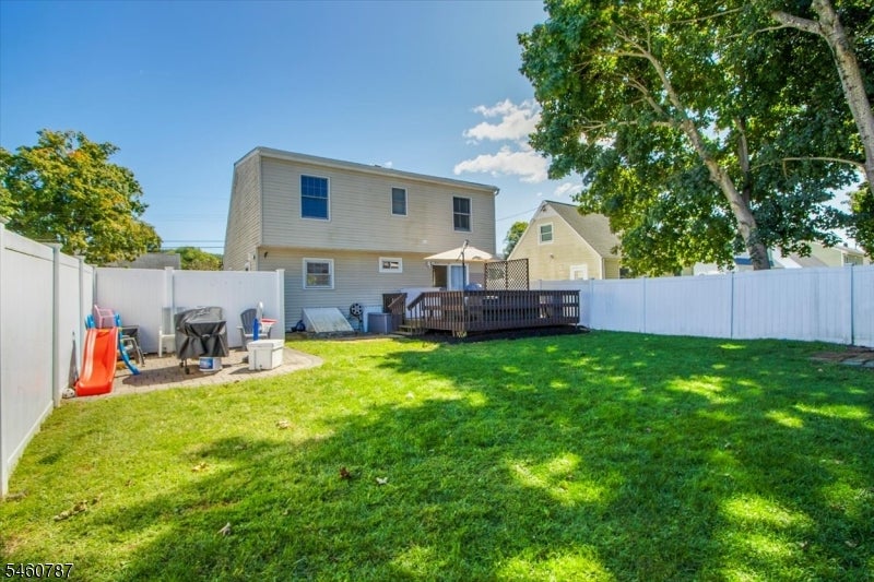 73 Burnside Pl