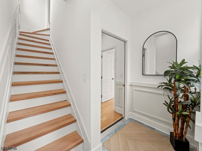 9 Morse Ave 1