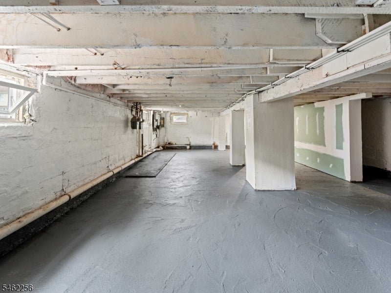 9 Morse Ave 1