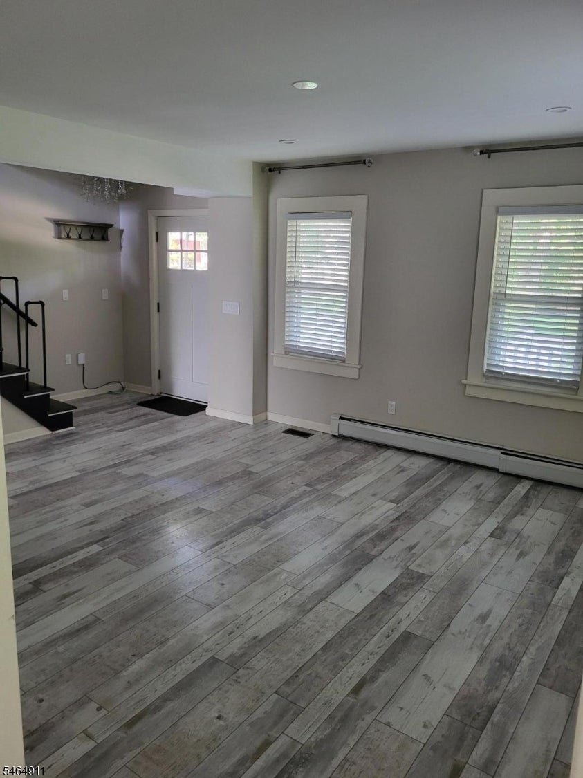 47 River Rd