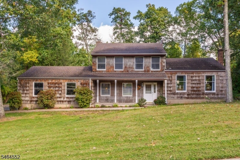 195 Vreeland Rd