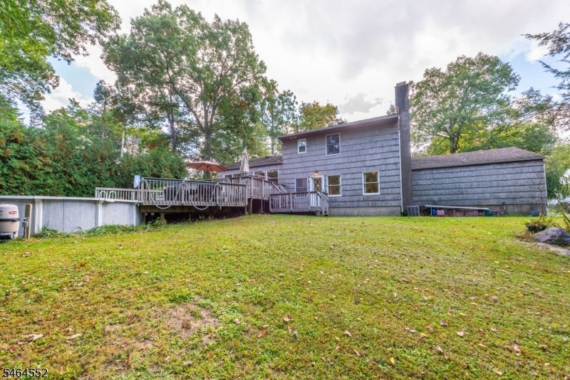 195 Vreeland Rd