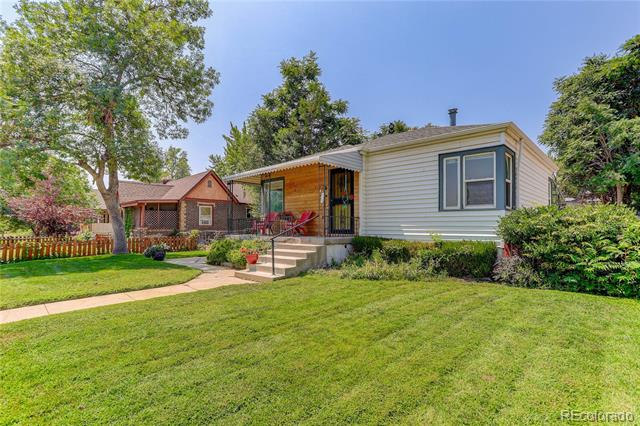 4737 Beach Court