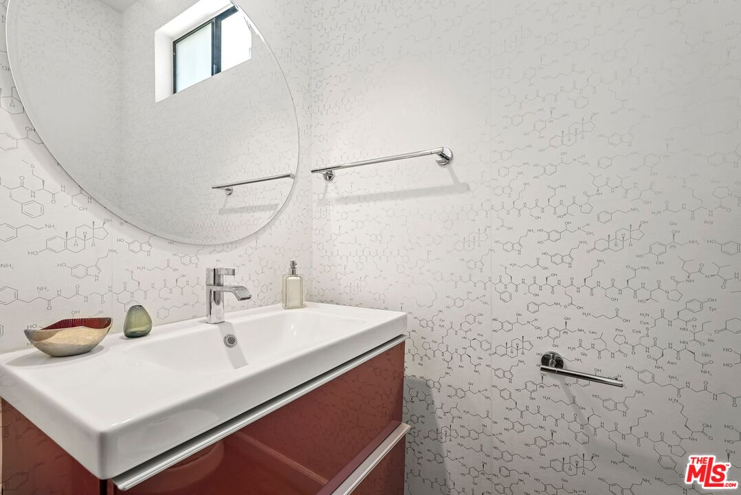 1013 16th St Unit: 101