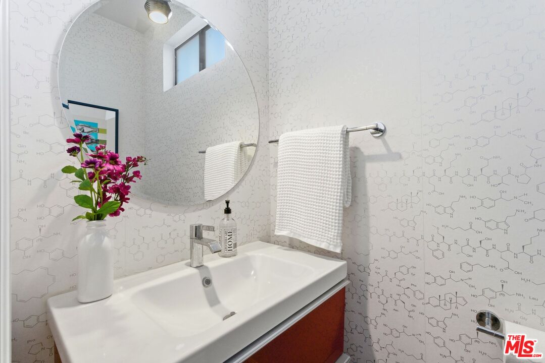 1013 16th St Unit: 101