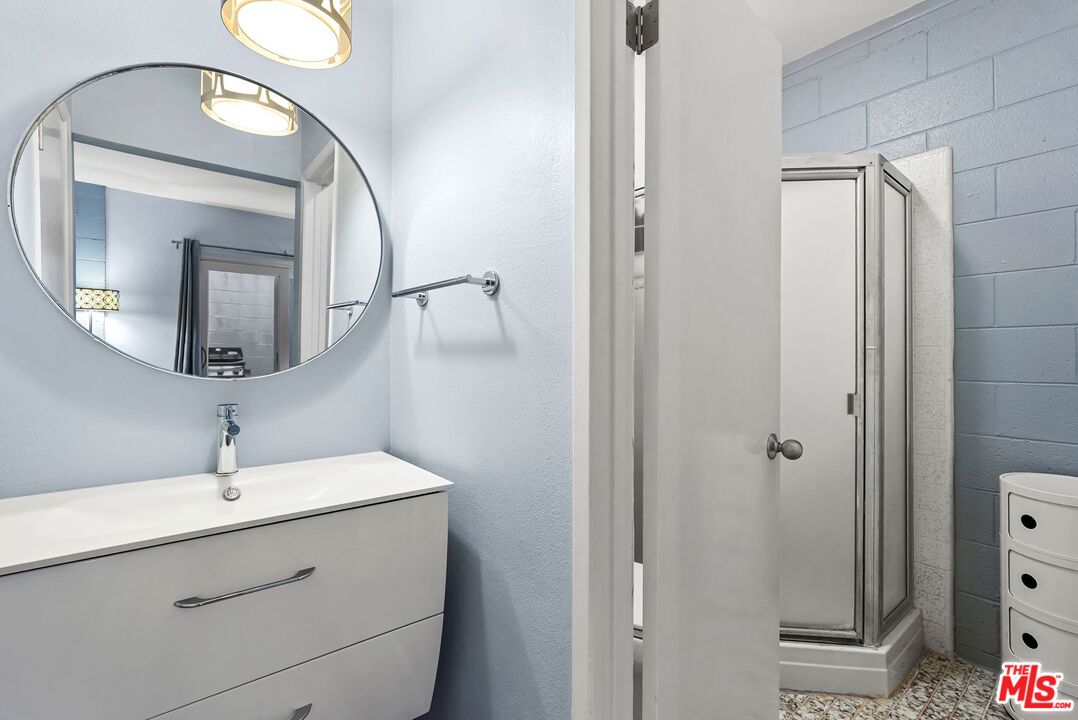 1013 16th St Unit: 101