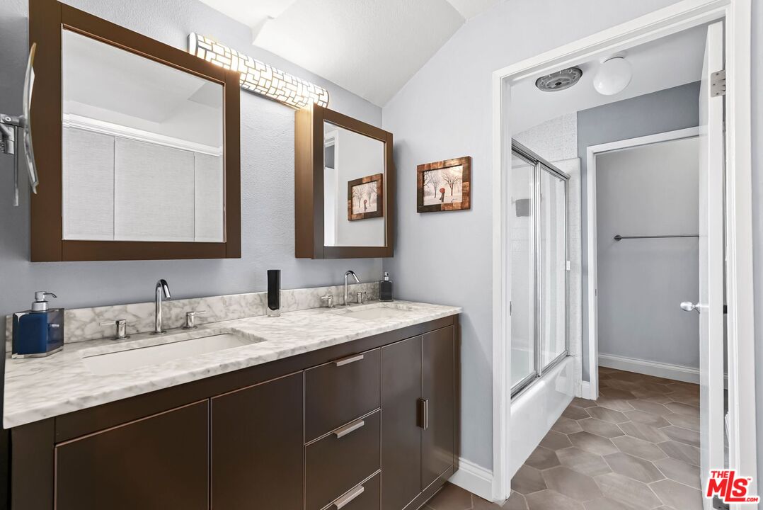1013 16th St Unit: 101