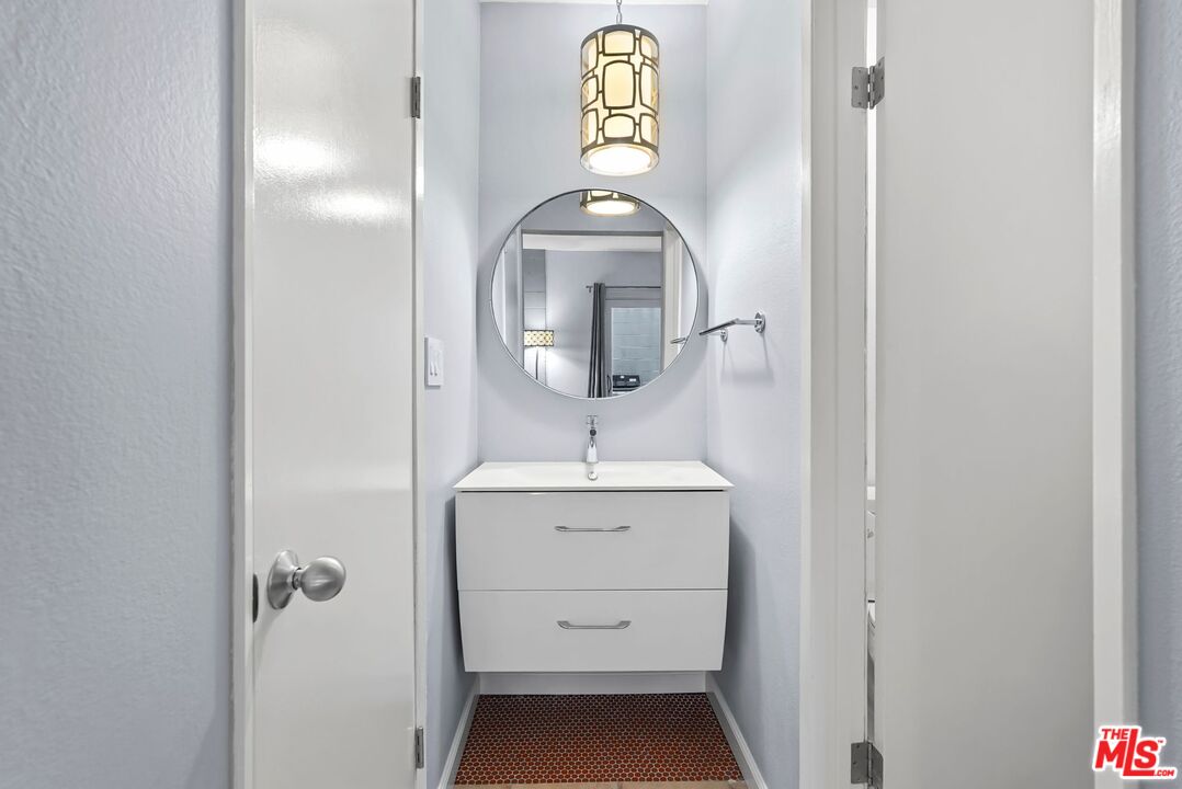 1013 16th St Unit: 101