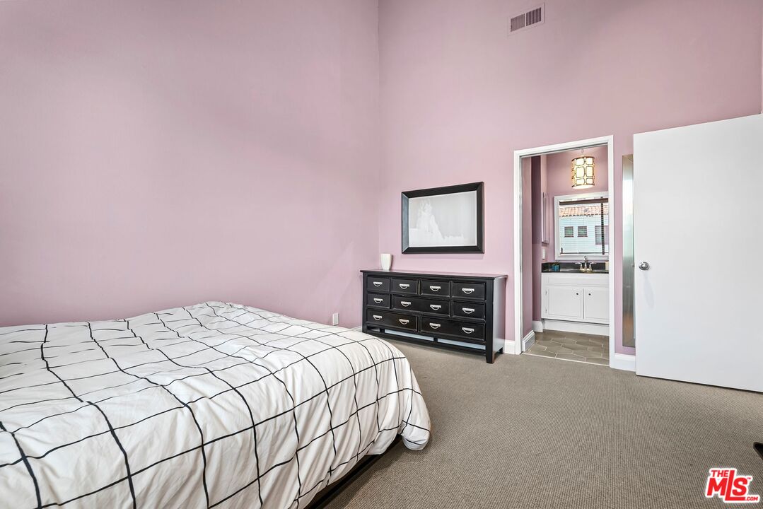 1013 16th St Unit: 101