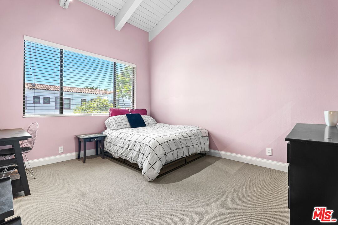 1013 16th St Unit: 101