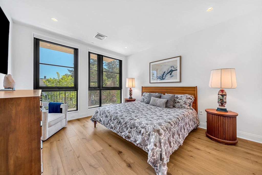 100 Linden Street # 105